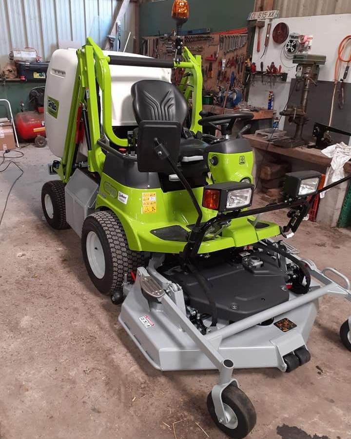 Matériel de jardinage pour professionnels, Valmont